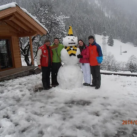 杜尔勒格尔膳食旅馆 3* 弗拉塔克