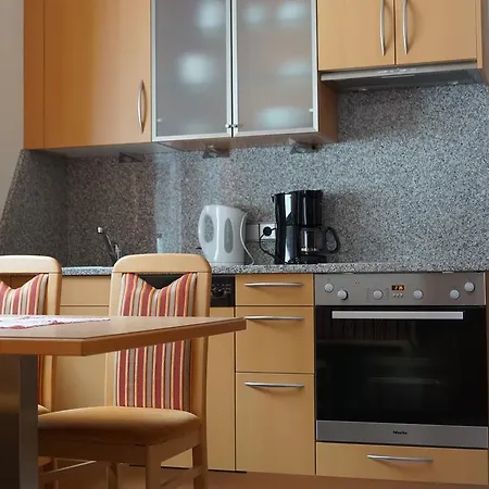 杜尔勒格尔膳食旅馆 招待所 3*