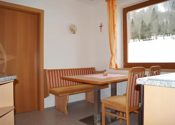 Durregger Guest house 3*